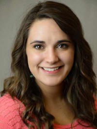 6962nicole-hollstadt